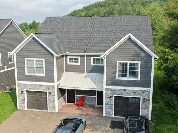 30 Glen Burn Trl, Ellicottville, NY 14731