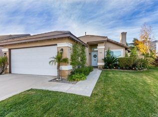 5574 Bridle Ct, Fontana, CA 92336