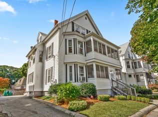 538 Eastern Ave, Lynn, MA 01902