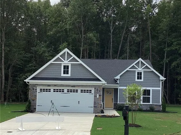 43 Talbot Way, Kilmarnock, VA 22482