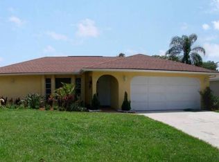 3243 Betty Dr, Sarasota, FL 34232