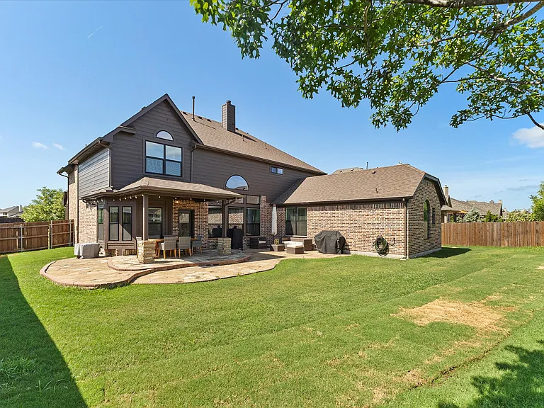 2245 Gulfstream Dr — Photo 3