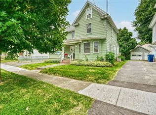 58 Clayton St, Rochester, NY 14612