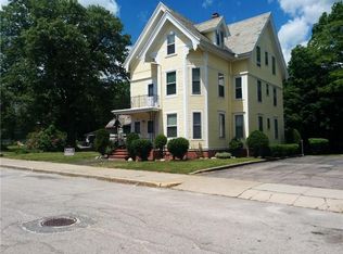 52 Park Pl, Woonsocket, RI 02895