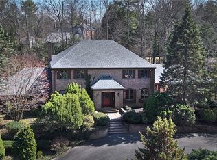 60 Cliff Rd, Weston, MA 02493