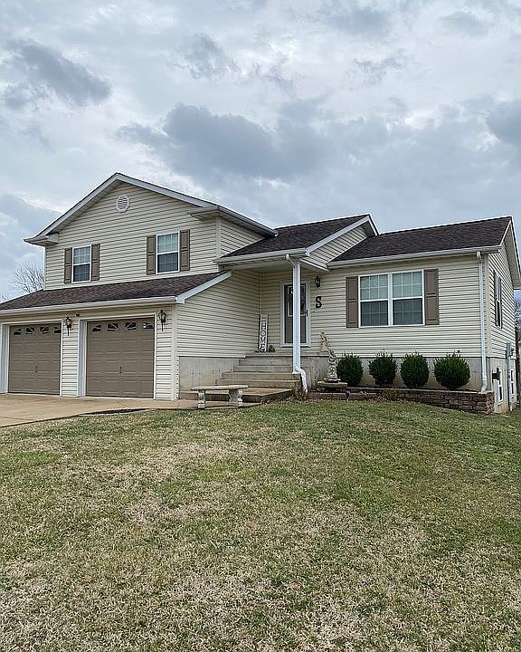 1st image of 401 Chace Dr