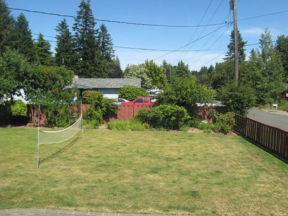 5th image of 5016 Laura St SE