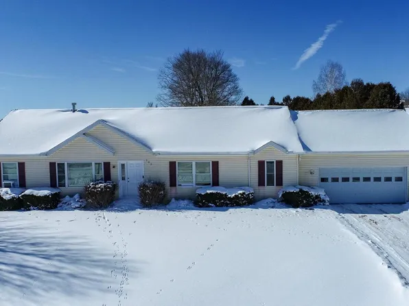 702 Sunshine Dr, Oakland, MD 21550