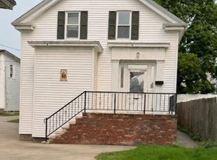 58 Forest St, Fall River, MA 02721
