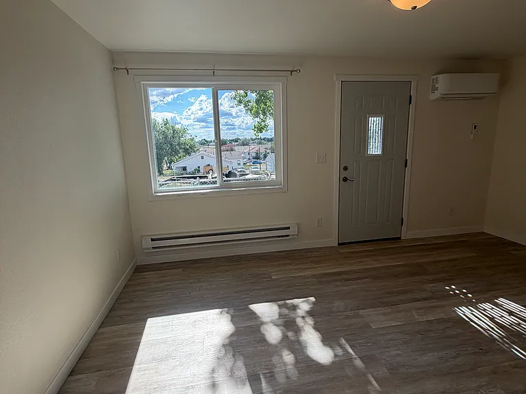 1145 Nebraska Ave — Photo 7