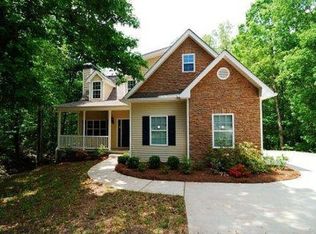 55 Pecan Ct, Winterville, GA 30683