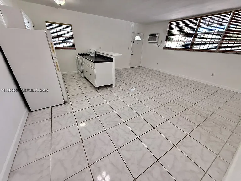 8000 Tatum Waterway Dr #1 — Photo 32
