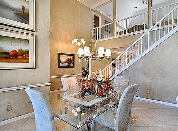 3rd image of 4012 Barnett Dr
