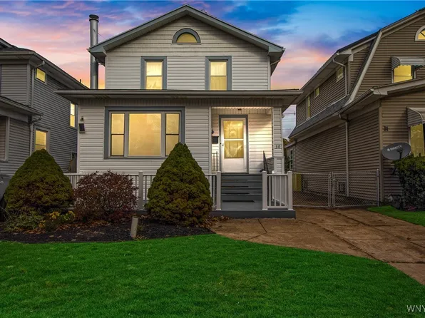 30 Taunton Pl, Buffalo, NY 14216