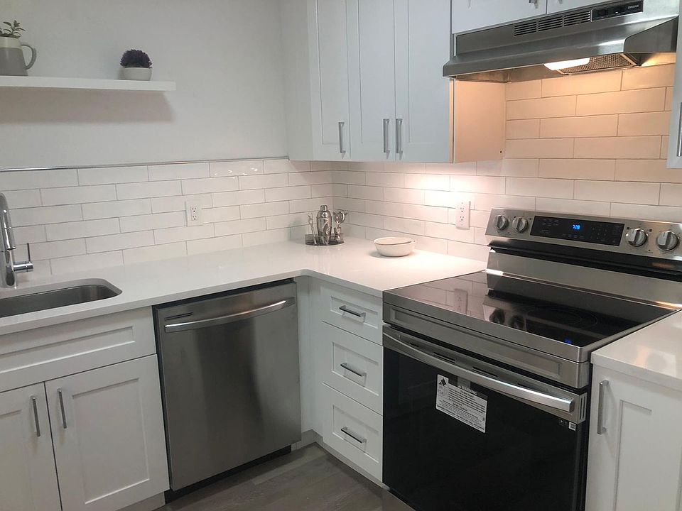 1st image of 101 NW 23rd Pl #126