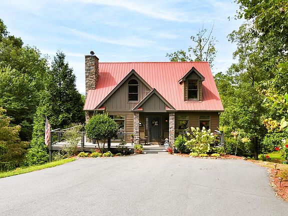 2nd image of 729 Gage Dr