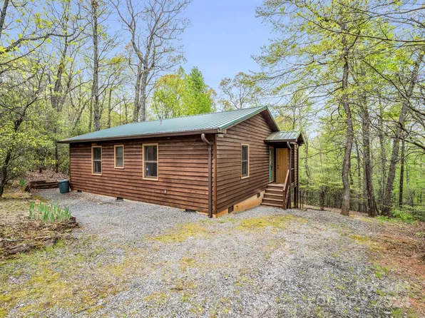 160 S Tranquility Trl, Union Mills, NC 28167