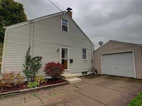 2nd image of 84 Norine Dr
