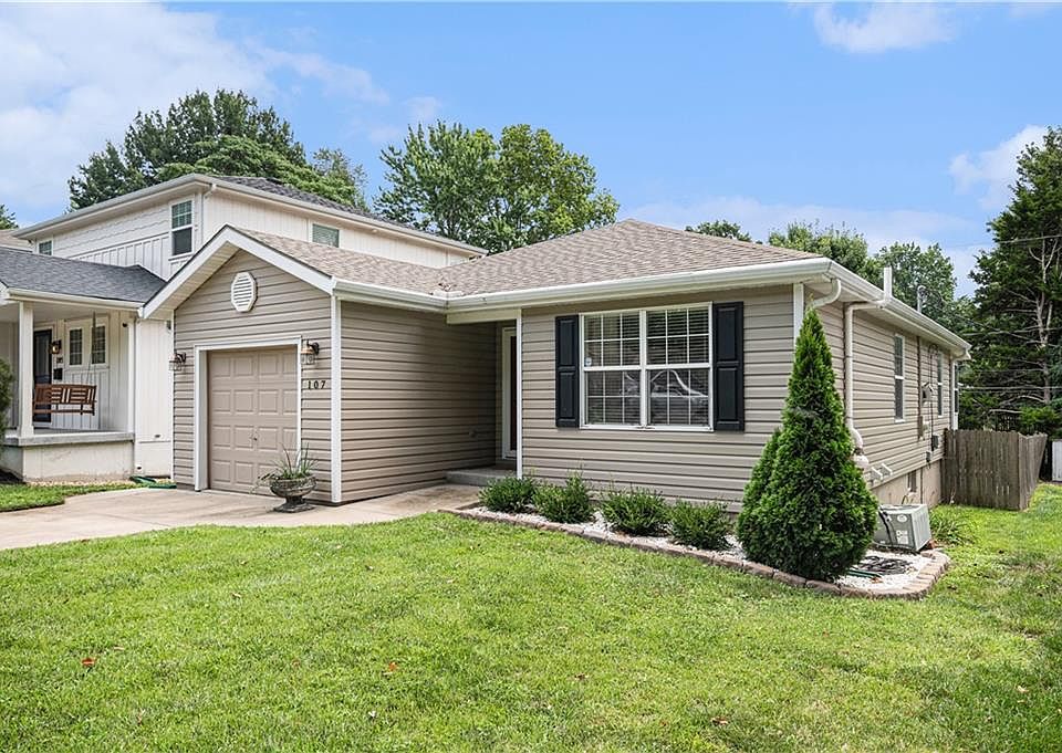 107 W 78th St, Kansas City, MO 64114 | MLS #2555884 | Zillow