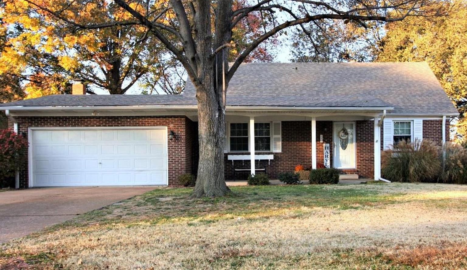 216 Ridge Dr, Smithton, IL 62285 Zillow