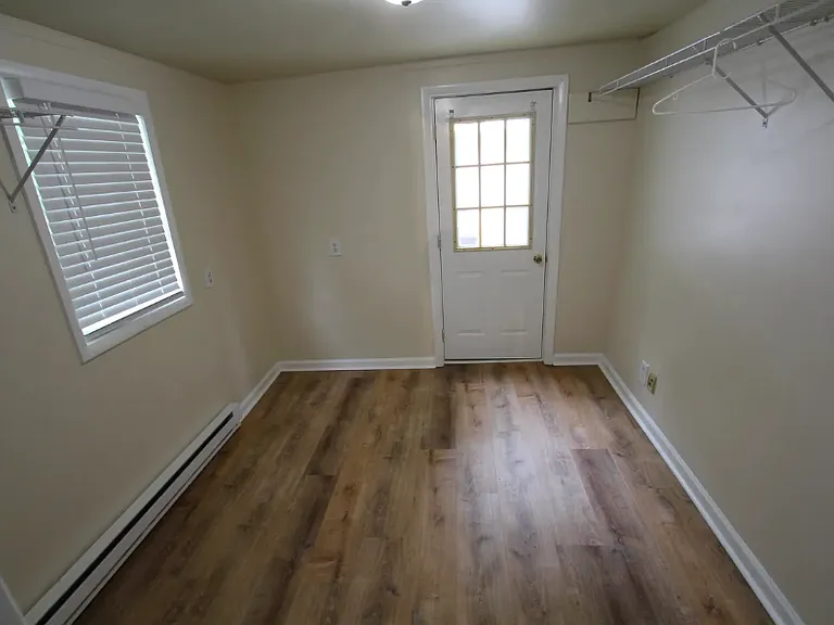 215 N College Ave — Photo 17