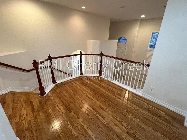 9256 Kornbrust Dr — Photo 10
