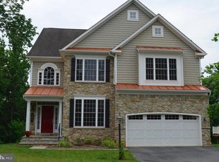 1803 Morning Walk Dr, Catonsville, MD 21228