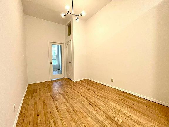 2nd image of 134 W 15th St APT 1FE