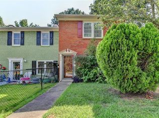 995 Park Gate Pl, Stone Mountain, GA 30083