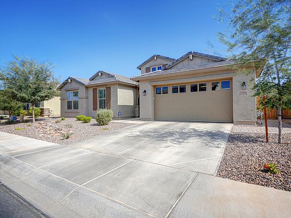 3rd image of 3650 E Blue Spruce Ln