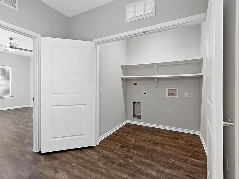 2551 N North Guadalupe St #2209 — Photo 12