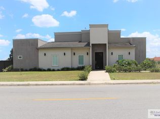 5 Pinar Del Rio Ave, Brownsville, TX 78526