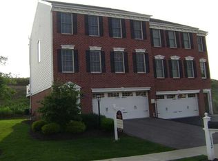 122 Summit Dr, Sewickley, PA 15143