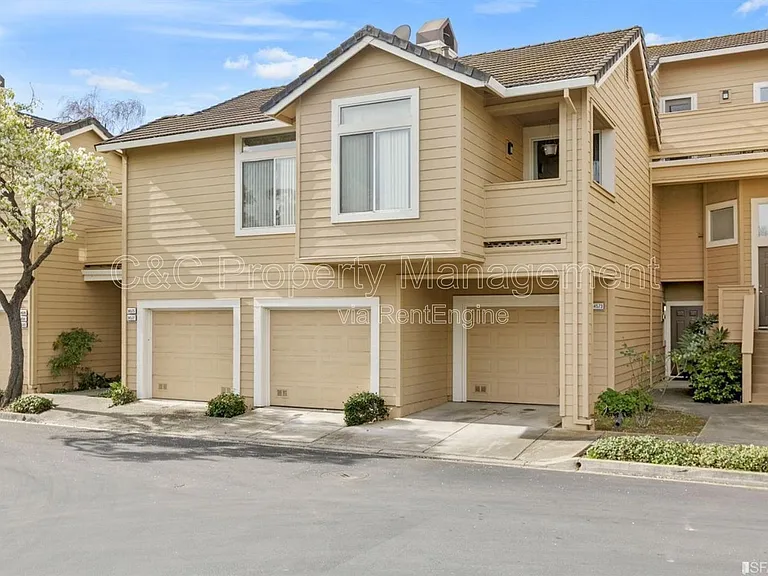 34573 Falls Ter — Photo 1