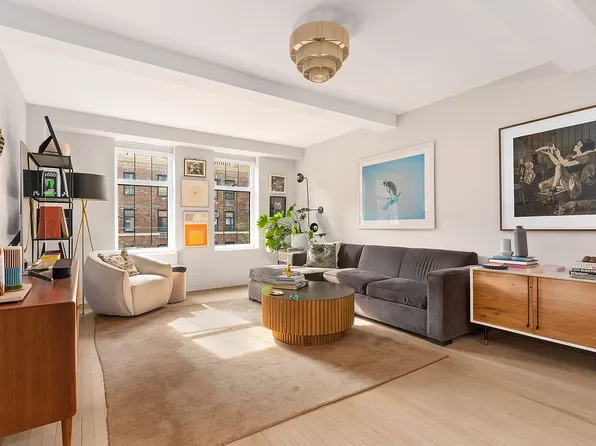 470 W 24th St APT 15J, New York, NY 10011