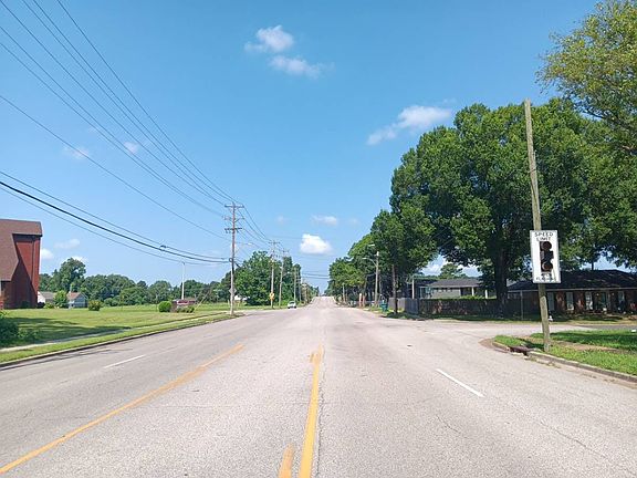 4th image of 2048 E Raines Rd