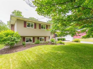24 Armbruster Rd, Rochester, NY 14623
