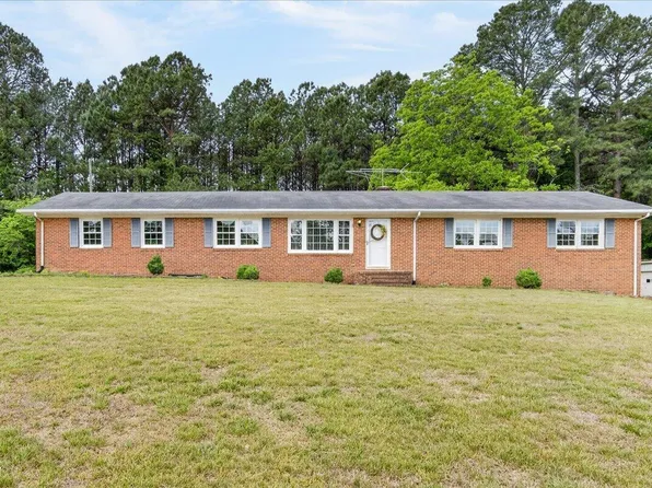 4086 State Highway 39 S, Henderson, NC 27537