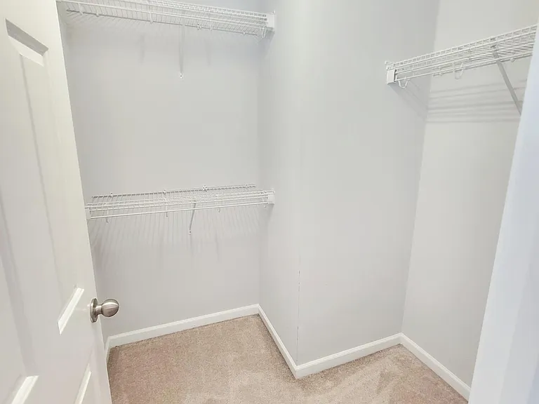 8827 Thornton Town Pl — Photo 35