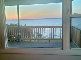 30 Grove Ave FLOOR 1, Warwick, RI 02889