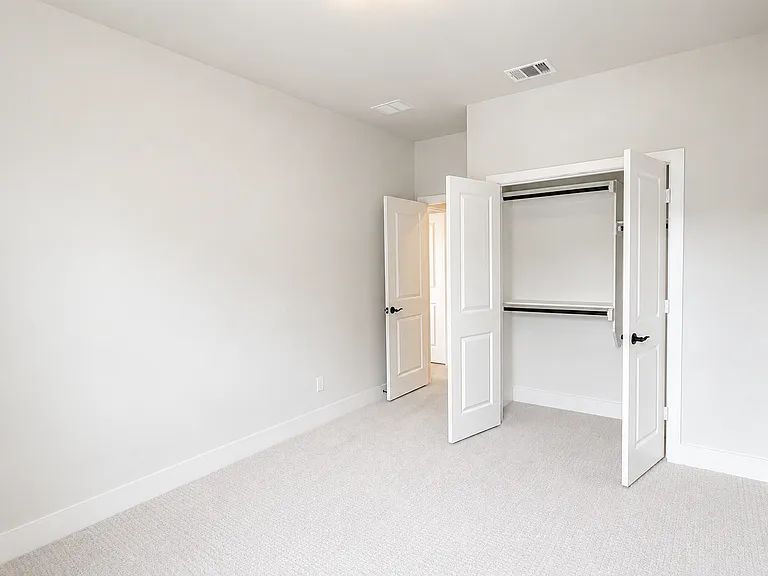 7183 Lathrop Ln — Photo 14