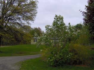 411 Orchard Dr, Plattekill, NY 12589