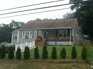 320 Tiogue Ave, Coventry, RI 02816