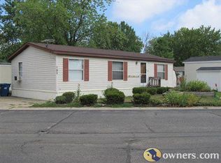 183 N Sword St SW, Grand Rapids, MI 49548