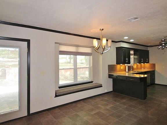 5th image of 2316 Grisso Dr