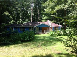 795 Johnston Oak Ln NW, Lilburn, GA 30047