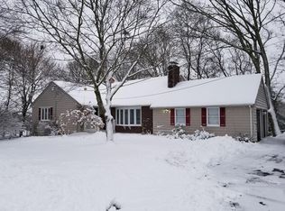 18 Hycliff Ter, Lynn, MA 01904