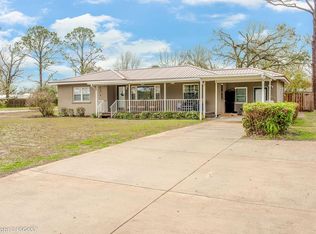 1034 Woodward Ave, Port Saint Joe, FL 32456