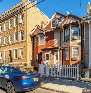 435 1/2 John St, East Newark, NJ, 07029