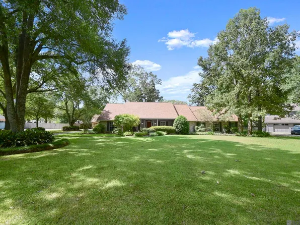 17631 Creek Hollow Rd, Baton Rouge, LA 70817